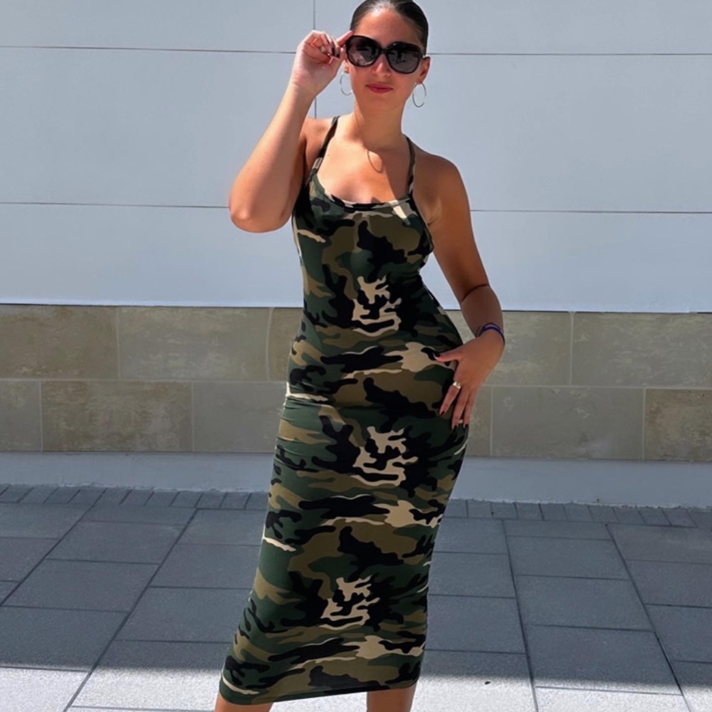 Brand New✨ The Rebel Woman Camo Maxi ✨